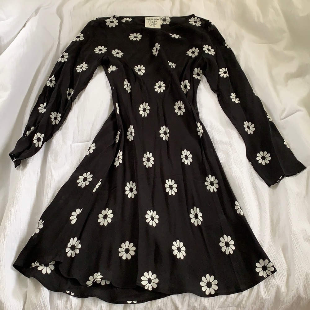 Realisation Par x Claudia Schiffer black and white floral dress